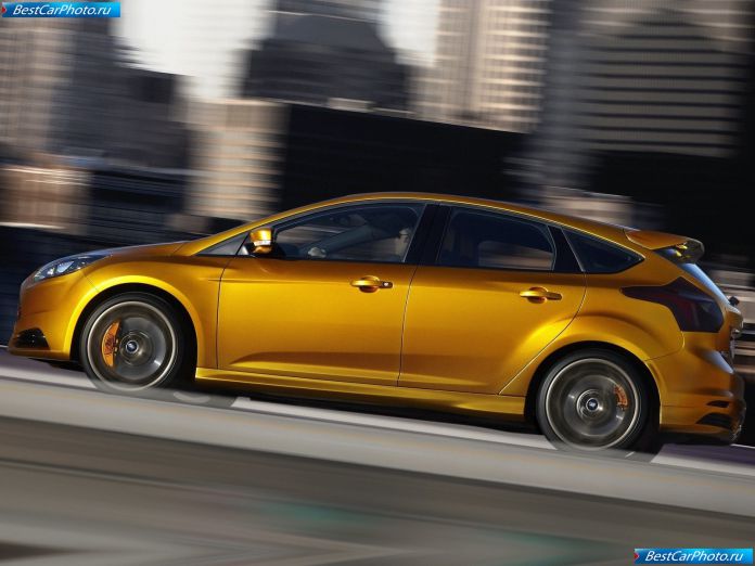 2012 Ford Focus St - фотография 11 из 51