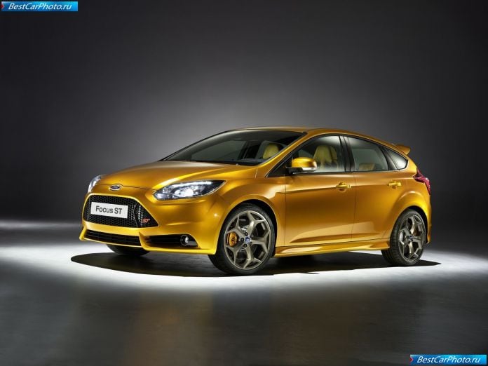 2012 Ford Focus St - фотография 23 из 51
