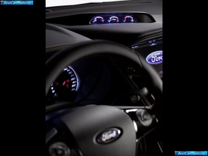 2012 Ford Focus St - фотография 51 из 51