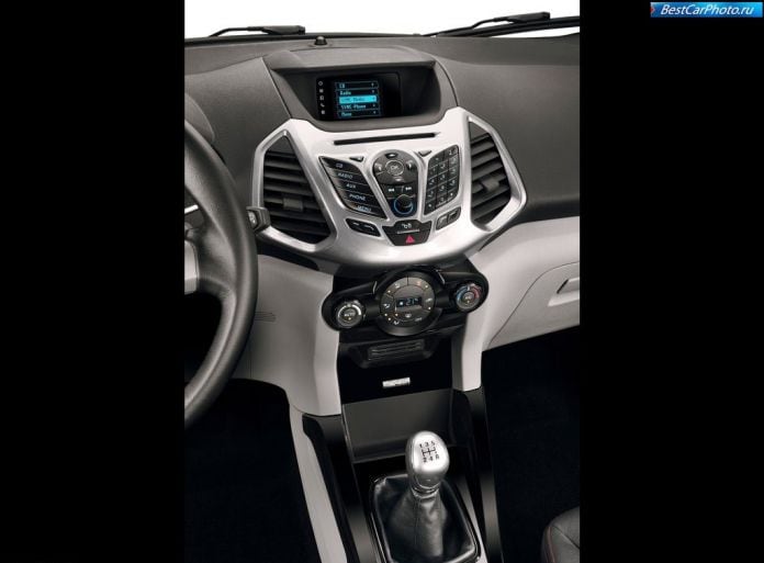 2013 Ford EcoSport - фотография 28 из 33