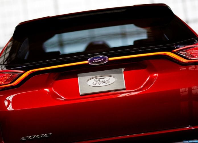 2013 Ford Edge Concept - фотография 16 из 18