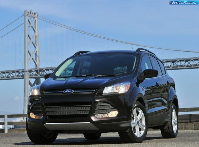 2013 Ford Escape/Kuga - фотография 8 из 138
