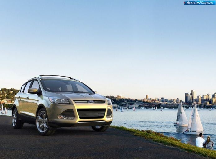 2013 Ford Escape/Kuga - фотография 22 из 138