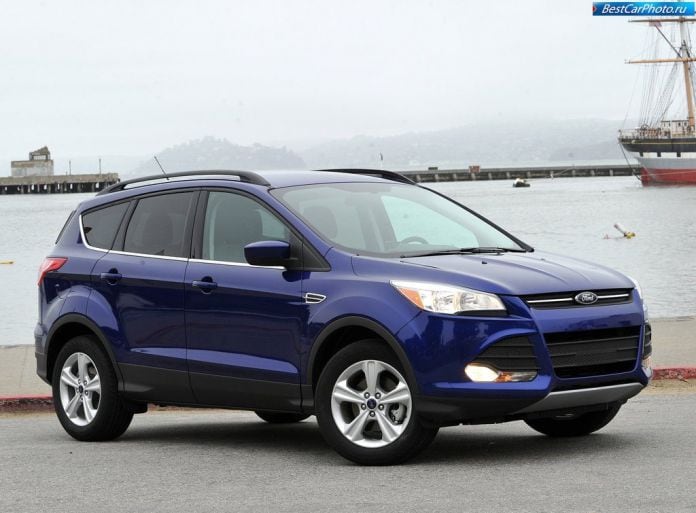 2013 Ford Escape/Kuga - фотография 26 из 138