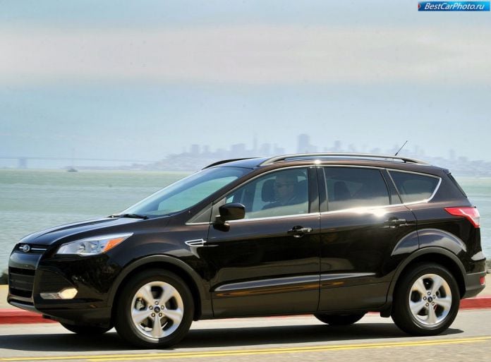 2013 Ford Escape/Kuga - фотография 38 из 138