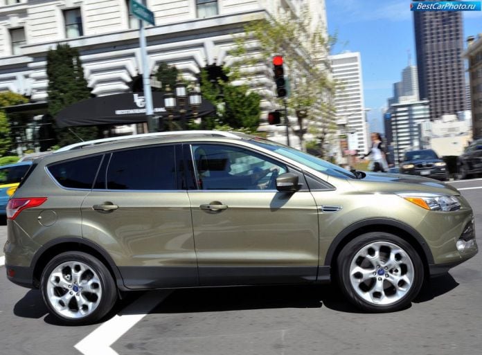 2013 Ford Escape/Kuga - фотография 53 из 138