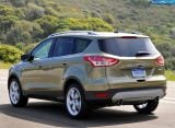 ford_2013-escape_1024x768_057.jpg