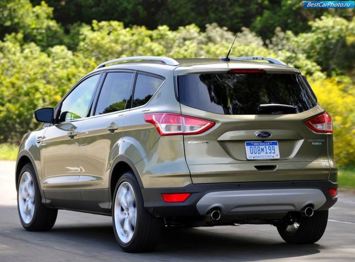 2013 Ford Escape/Kuga - фотография 58 из 138