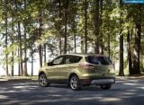 ford_2013-escape_1024x768_067.jpg