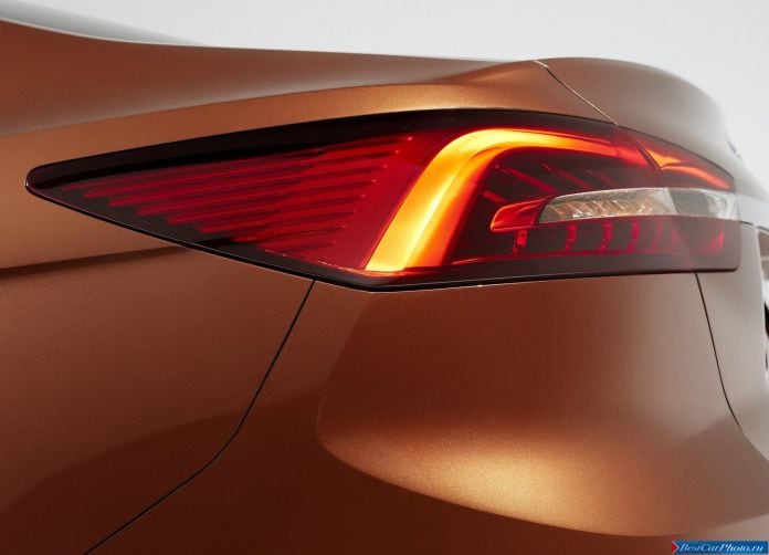 2013 Ford Escort Concept - фотография 9 из 9