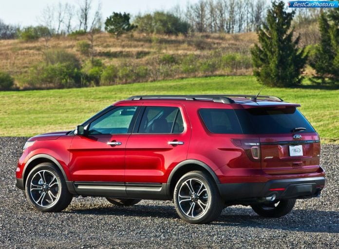2013 Ford Explorer Sport - фотография 14 из 41