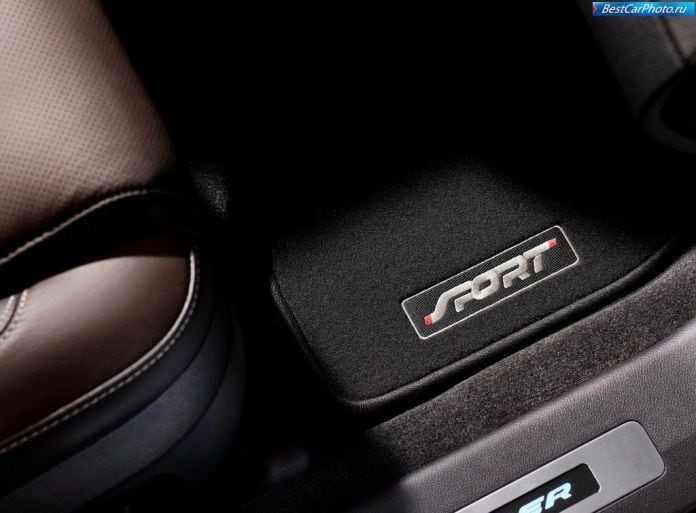2013 Ford Explorer Sport - фотография 22 из 41