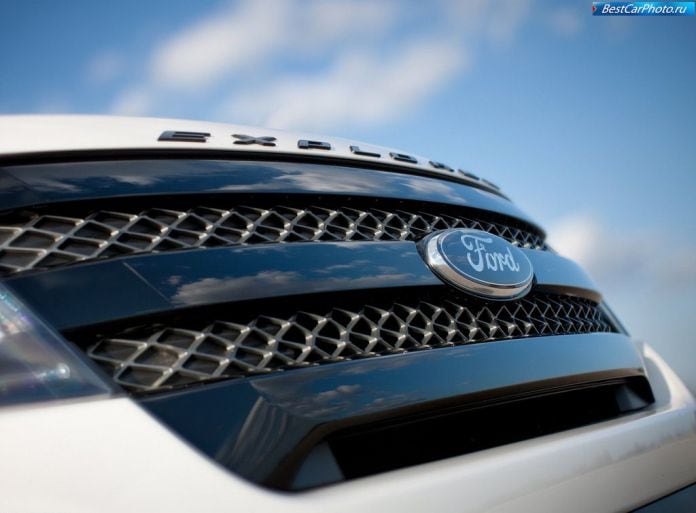 2013 Ford Explorer Sport - фотография 25 из 41