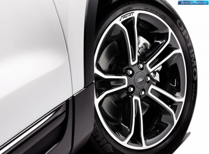 2013 Ford Explorer Sport - фотография 38 из 41