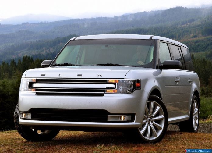 2013 Ford Flex - фотография 4 из 68