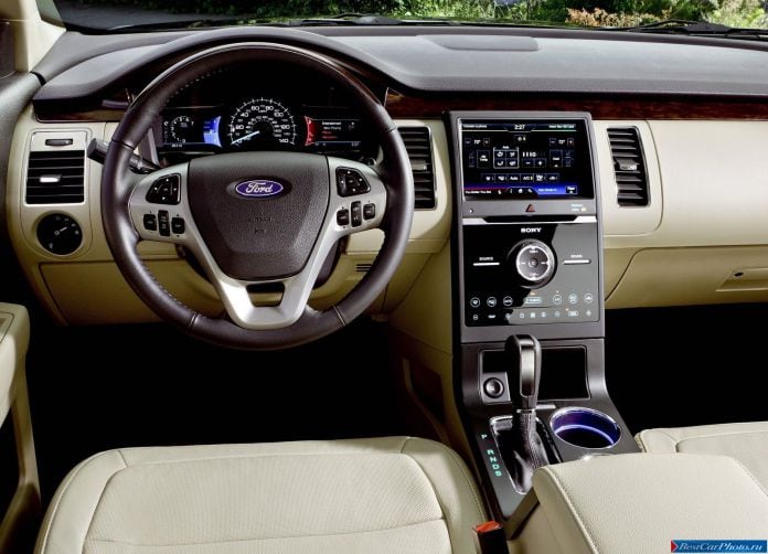 2013 Ford Flex - фотография 50 из 68