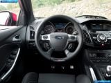 ford_2013-focus_st_1600x1200_011.jpg