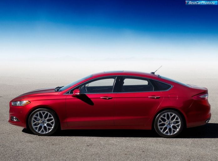 2013 Ford Fusion/Mondeo - фотография 4 из 39