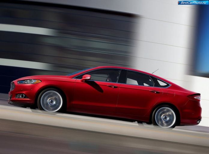 2013 Ford Fusion/Mondeo - фотография 5 из 39