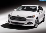 ford_2013-fusion_1024x768_017.jpg