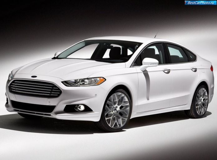 2013 Ford Fusion/Mondeo - фотография 19 из 39
