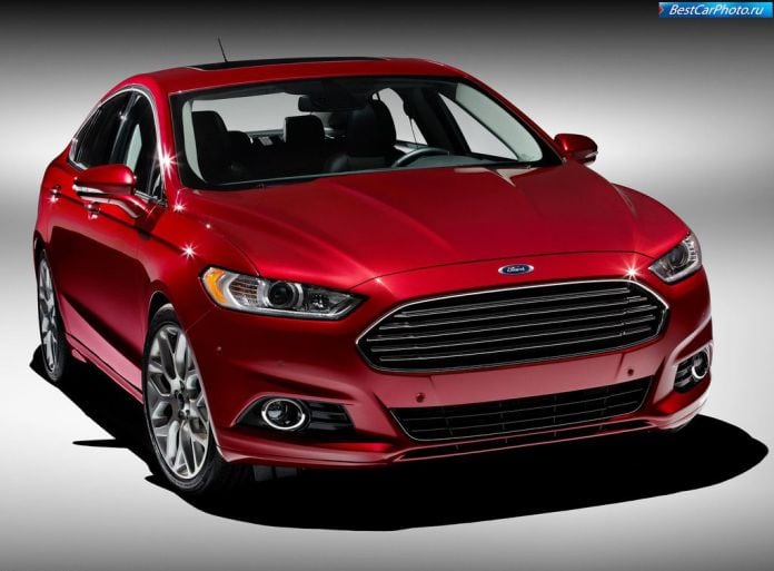 2013 Ford Fusion/Mondeo - фотография 22 из 39