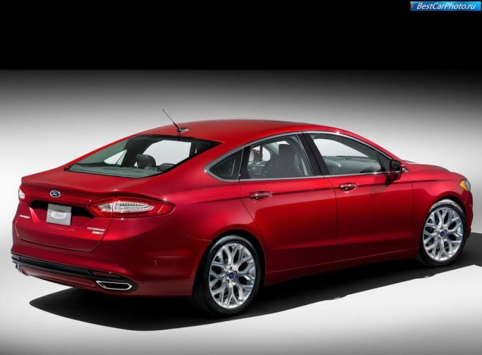 2013 Ford Fusion/Mondeo - фотография 27 из 39