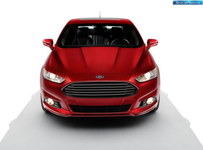 2013 Ford Fusion/Mondeo - фотография 29 из 39