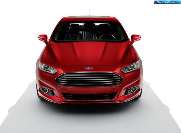 2013 Ford Fusion/Mondeo - фотография 30 из 39