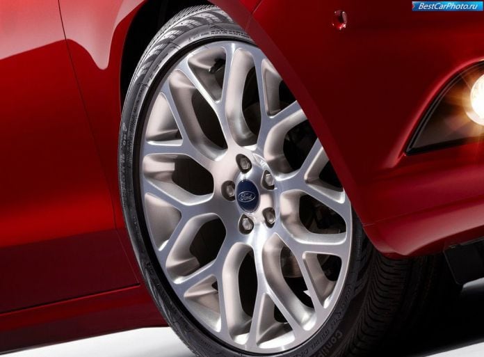 2013 Ford Fusion/Mondeo - фотография 39 из 39