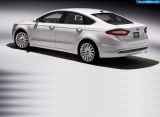 ford_2013-fusion_energi_1024x768_008.jpg
