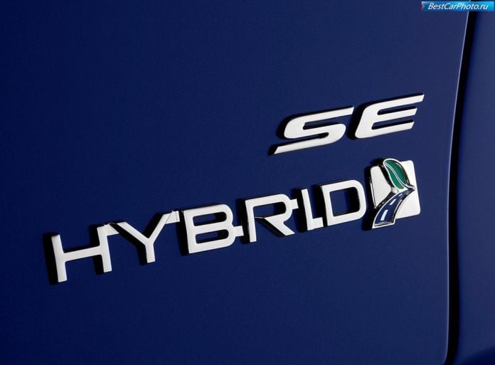 2013 Ford Fusion/Mondeo Hybrid - фотография 18 из 23