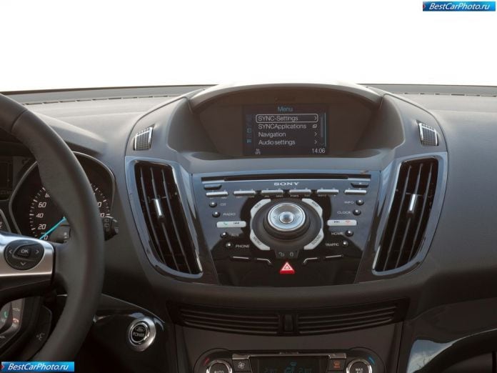2013 Ford Kuga - фотография 24 из 31