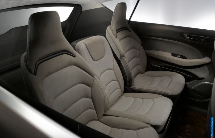 2013 Ford S-Max Concept - фотография 30 из 51