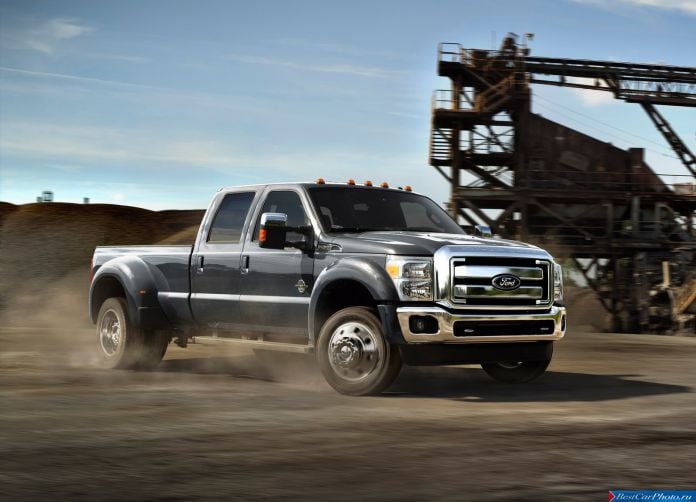 2015 Ford Super Duty - фотография 1 из 51