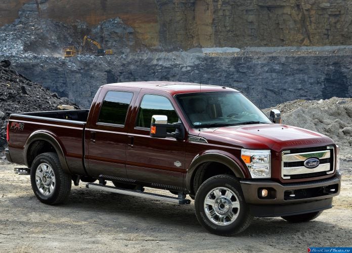 2015 Ford Super Duty - фотография 18 из 51