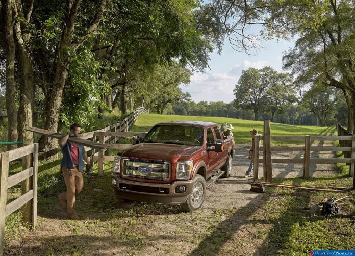 2015 Ford Super Duty - фотография 19 из 51 2015 Ford Super Duty - фотография 19 из 51