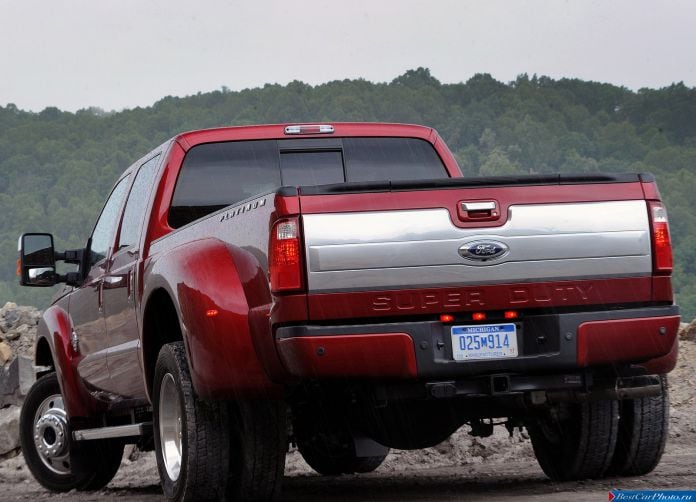 2015 Ford Super Duty - фотография 36 из 51