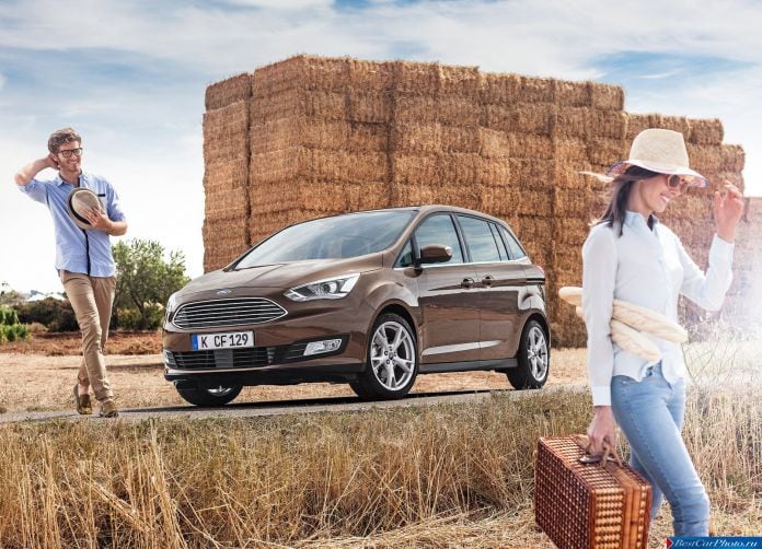 2015 Ford C-Max - фотография 14 из 36