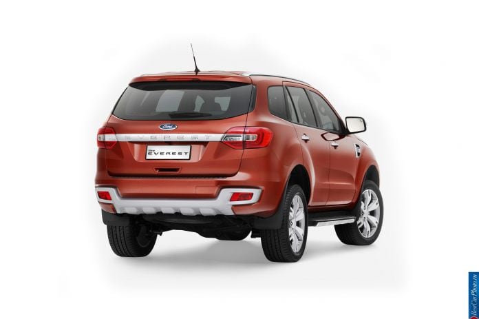 2015 Ford Everest - фотография 5 из 46
