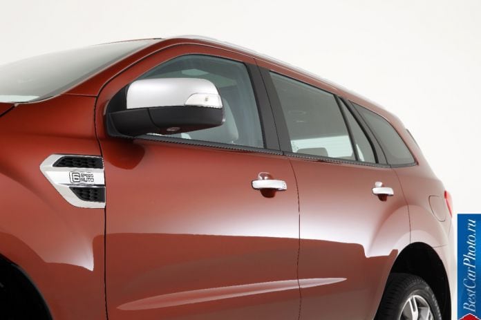 2015 Ford Everest - фотография 11 из 46 2015 Ford Everest - фотография 11 из 46