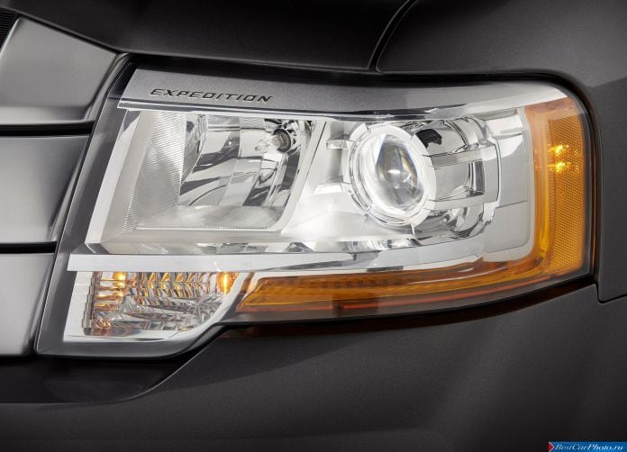2015 Ford Expedition - фотография 38 из 41