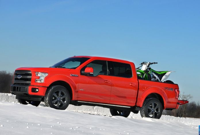 2015 Ford F-150 - фотография 2 из 31