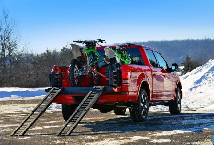 2015 Ford F-150 - фотография 4 из 31