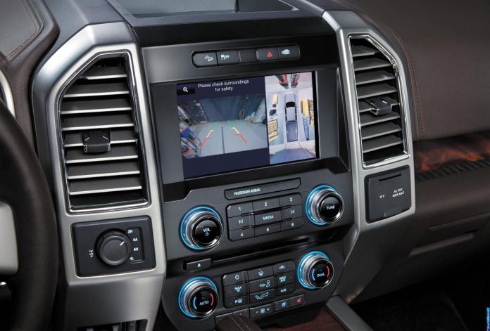2015 Ford F-150 - фотография 28 из 31