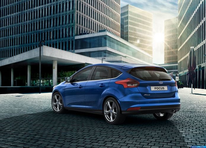2015 Ford Focus - фотография 7 из 47