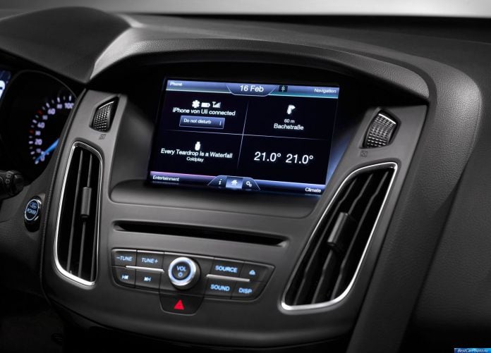2015 Ford Focus - фотография 47 из 47