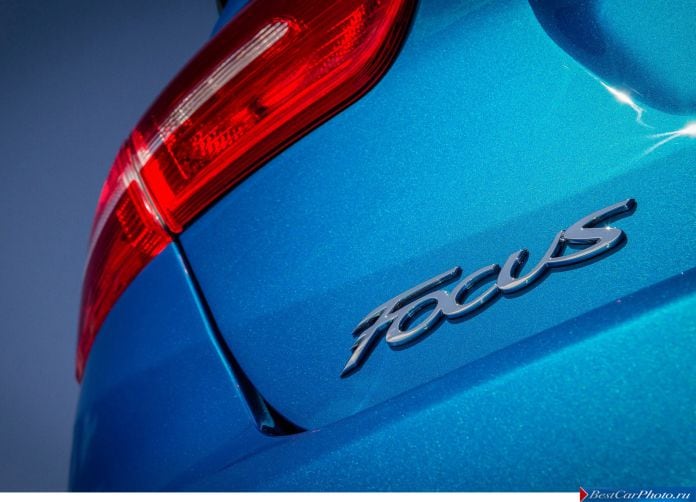 2015 Ford Focus Sedan - фотография 23 из 25