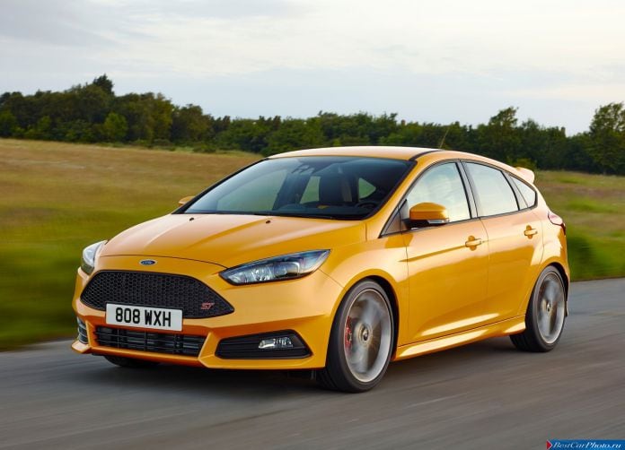 2015 Ford Focus ST - фотография 3 из 62