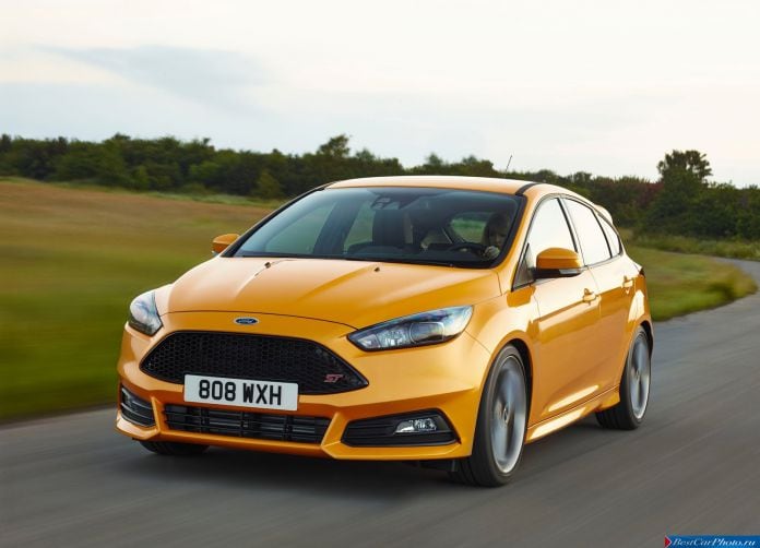 2015 Ford Focus ST - фотография 4 из 62